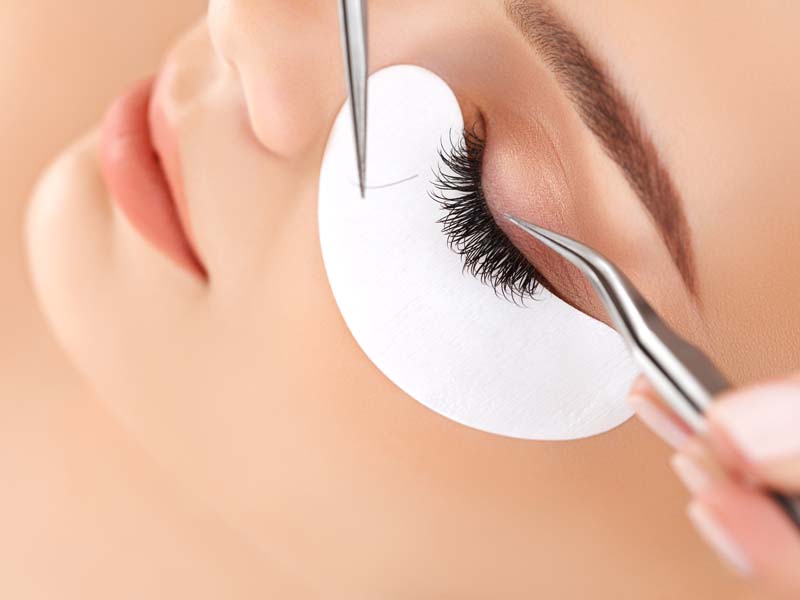 Lashes and brows, Hoppers Crossing